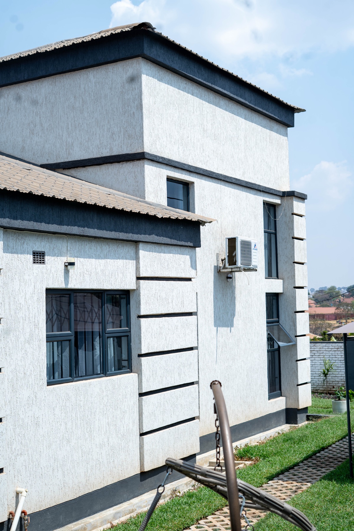 Upper floor exterior of Nichi Guesthouses